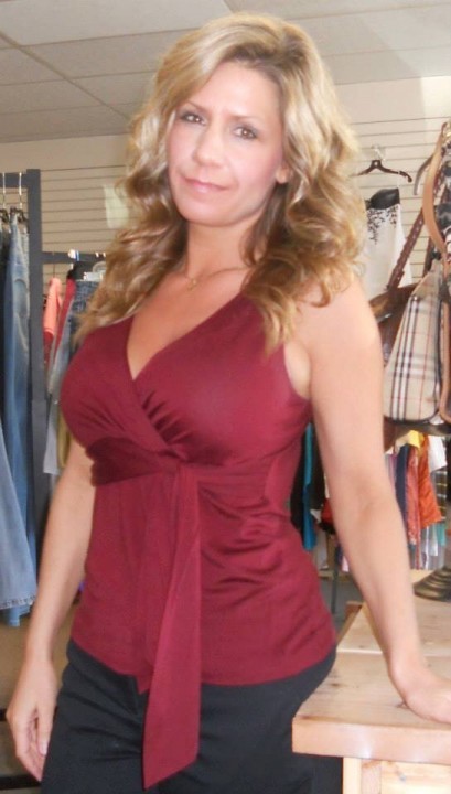 Una Cougar Que Sabe Como Seducir MILF Peru Unofficial